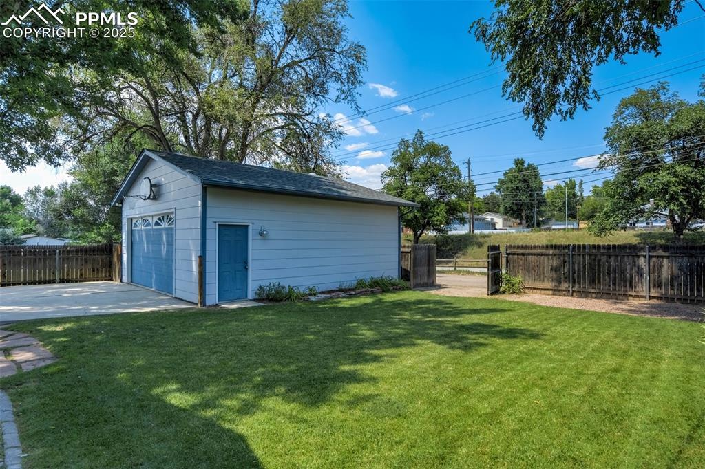 3322 E La Salle Street Colorado Springs CO 80909