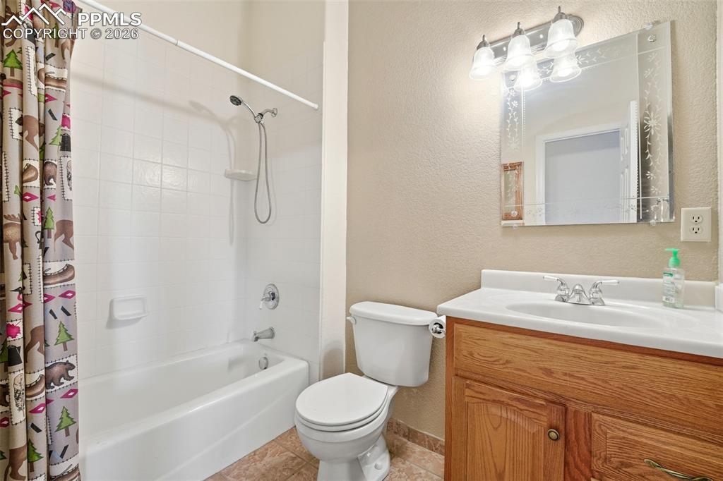 6070 Big Horn Road Manitou Springs CO 80829