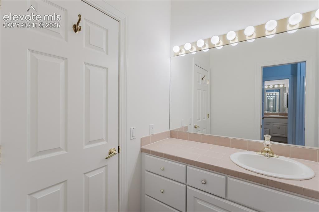 2115 Paseo Del Oro Colorado Springs CO 80904