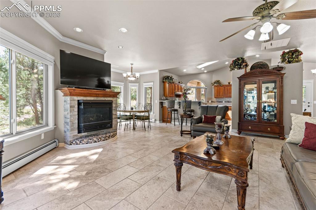 7524 Engineers Court Larkspur CO 80118
