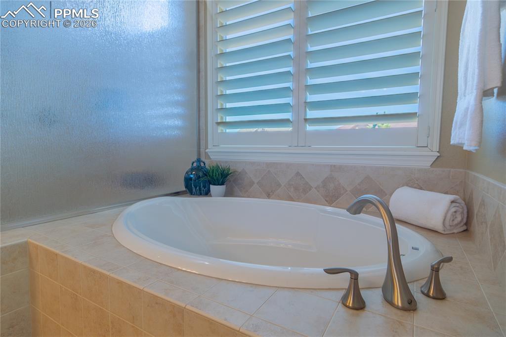 2215 Yankton Place Colorado Springs CO 80919
