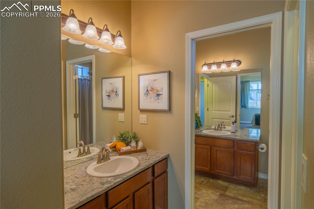 2215 Yankton Place Colorado Springs CO 80919