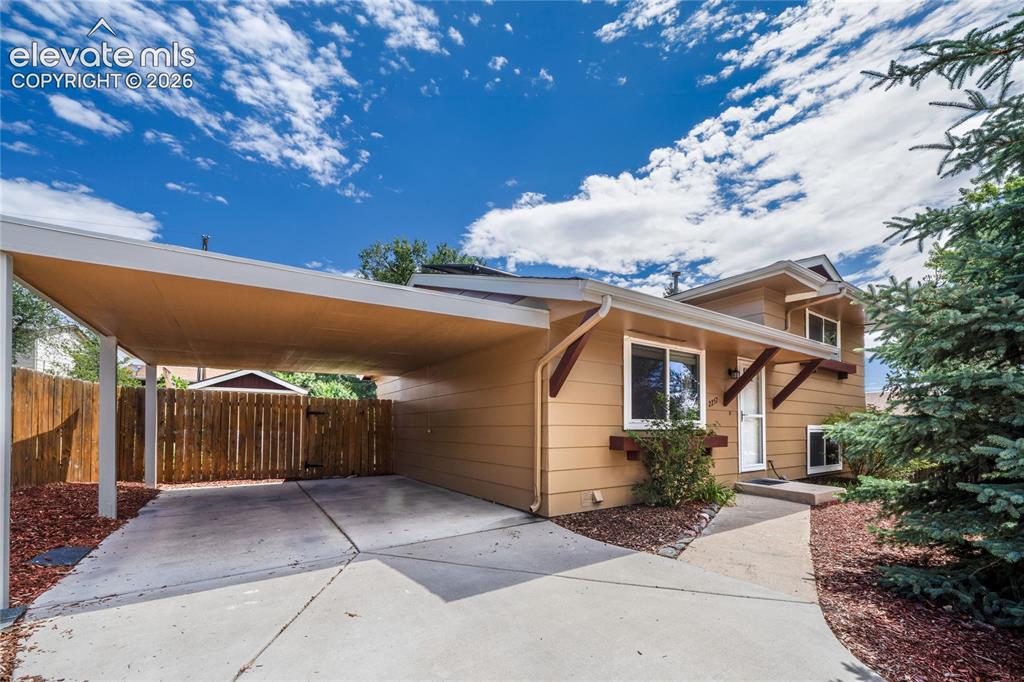 2257 Whitewood Drive Colorado Springs CO 80910