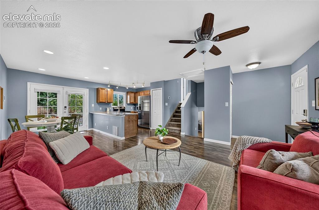 2257 Whitewood Drive Colorado Springs CO 80910