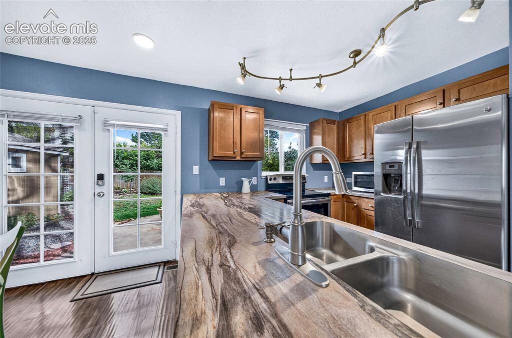 2257 Whitewood Drive Colorado Springs CO 80910