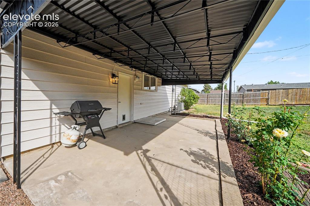 1076 Maxwell Street Colorado Springs CO 80906
