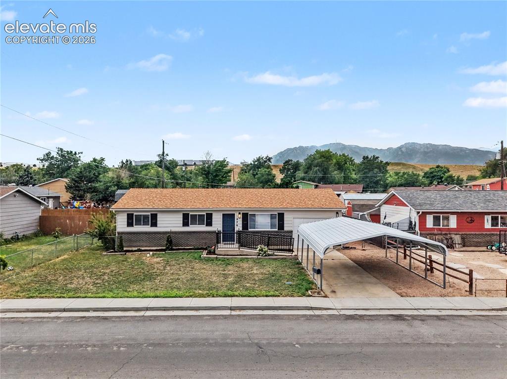 1076 Maxwell Street Colorado Springs CO 80906