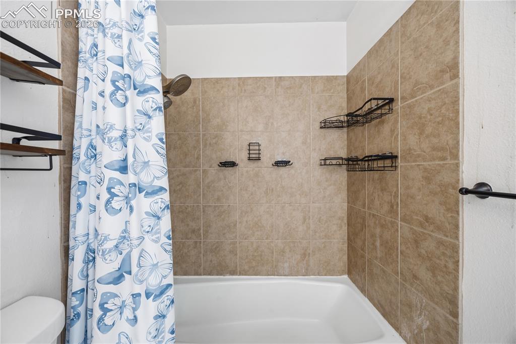 2105 Endicott Court Colorado Springs CO 80916