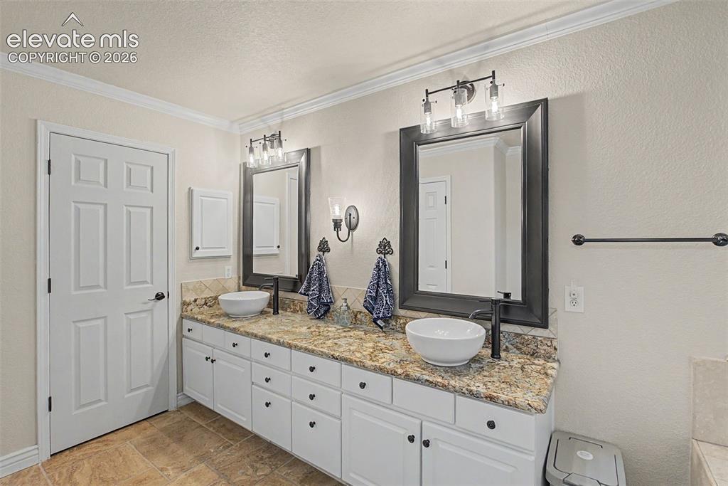 1360 Pawprint Court Colorado Springs CO 80921