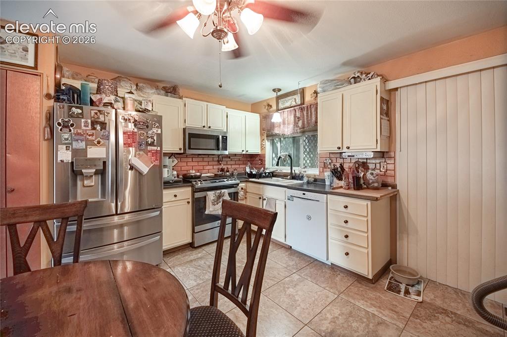 4822 Bailey Place Colorado Springs CO 80916