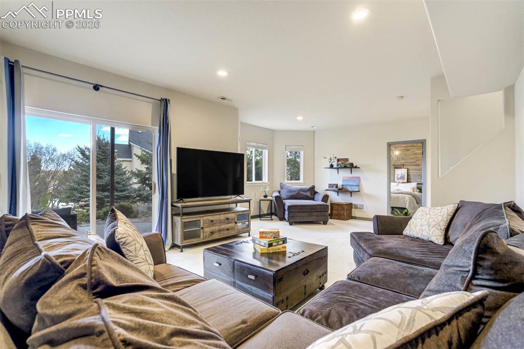 8415 Lauralwood Lane Colorado Springs CO 80919