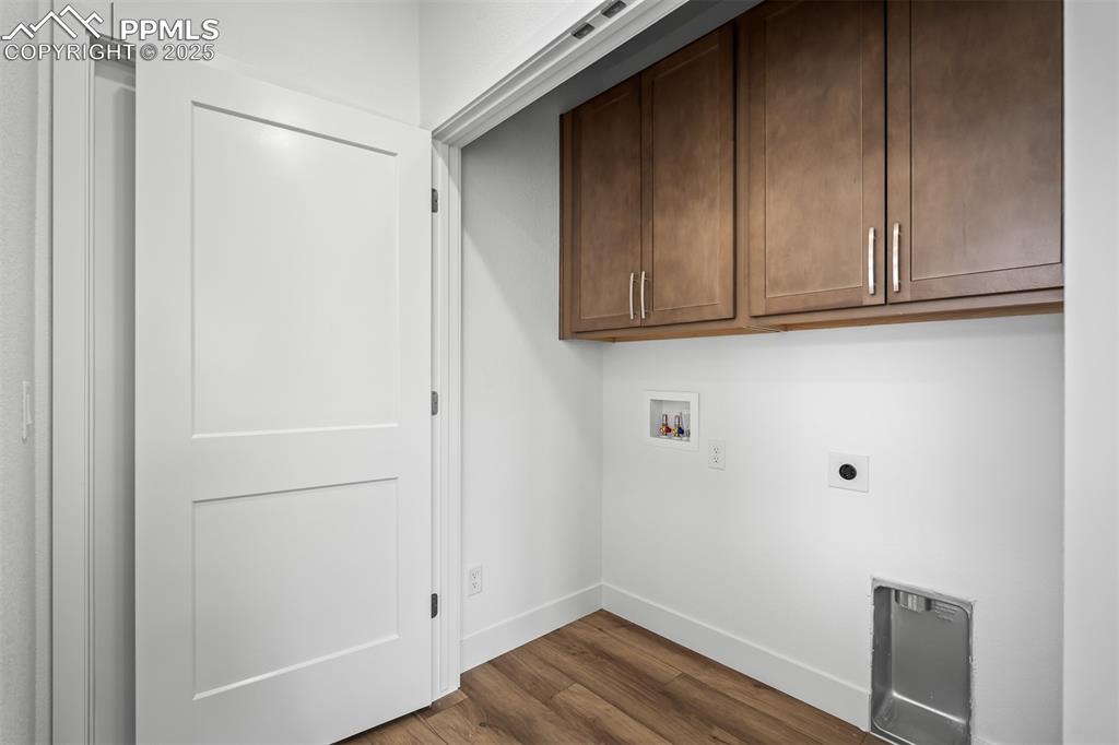 4574 Peak Crest View Colorado Springs CO 80918