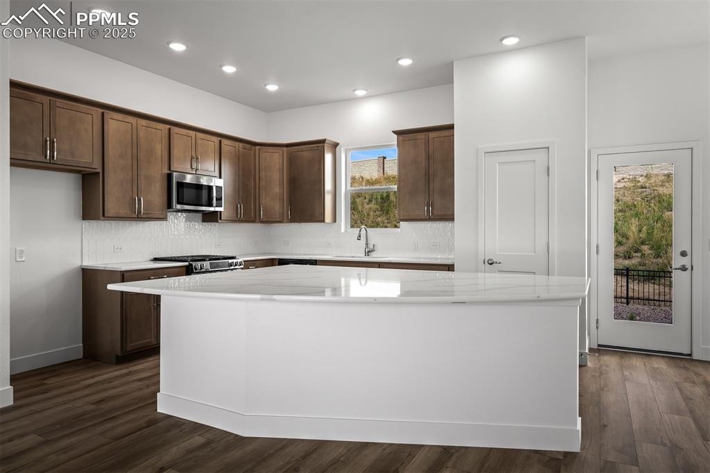 4574 Peak Crest View Colorado Springs CO 80918