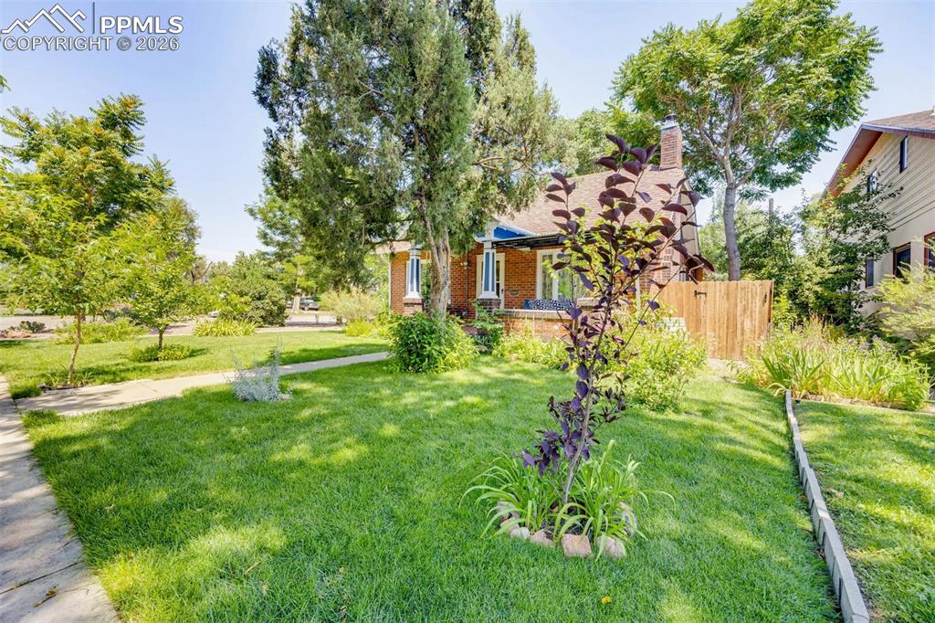 325 W Pitkin Avenue Pueblo CO 81004