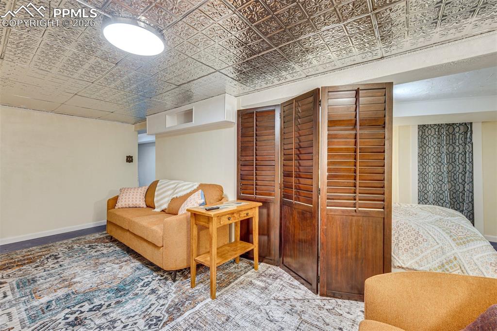 325 W Pitkin Avenue Pueblo CO 81004