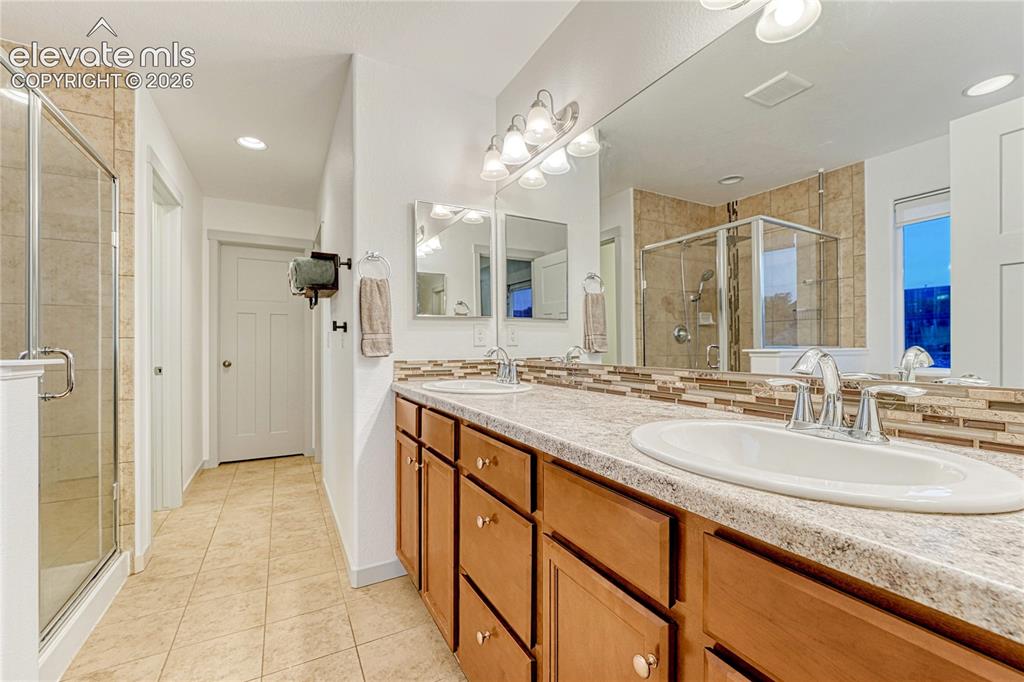 7054 Dutch Loop Colorado Springs CO 80925