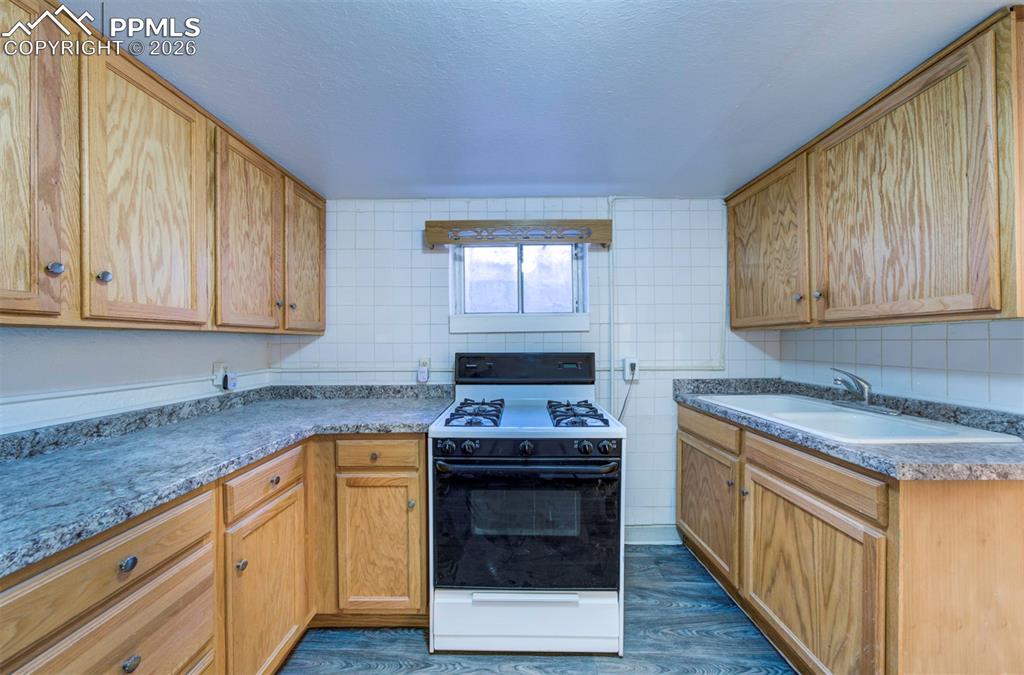 215 E Jefferson Street Colorado Springs CO 80907