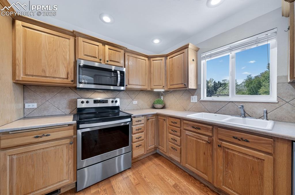 6060 Flintridge Drive Colorado Springs CO 80918