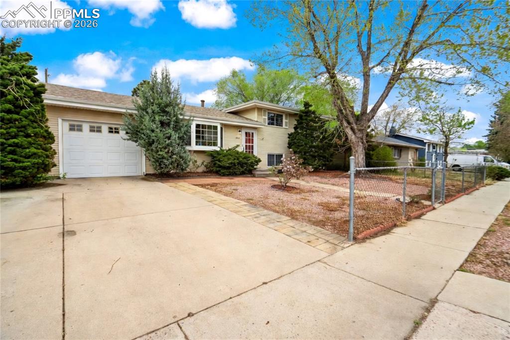 1610 Dixon Drive Colorado Springs CO 80909