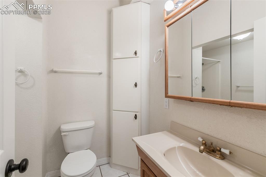 2535 Canada Drive Colorado Springs CO 80922