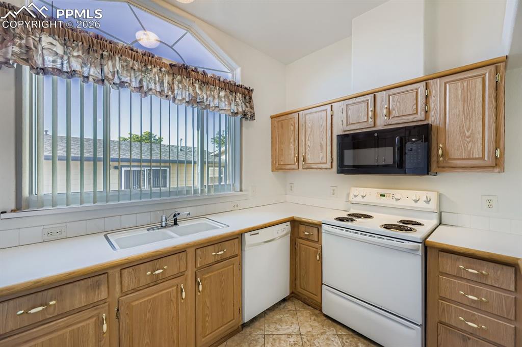 7711 Valley Quail Point Colorado Springs CO 80922