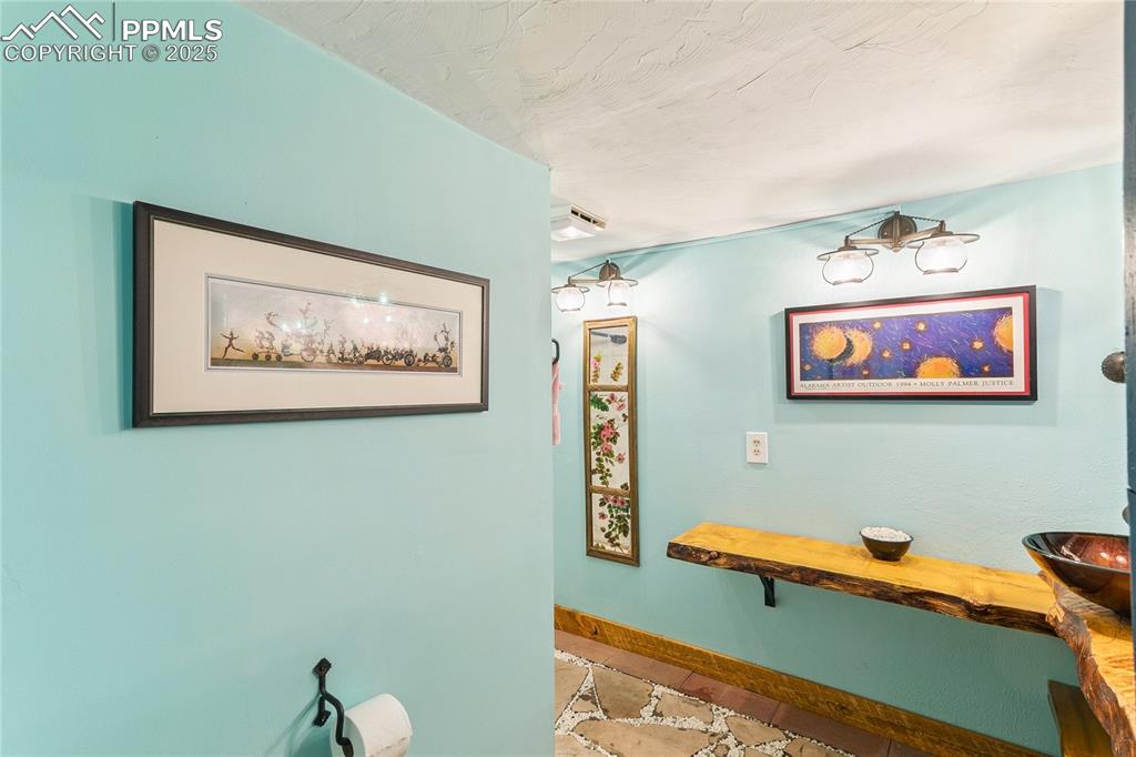 6135 County Road 15 South Fork CO 81154