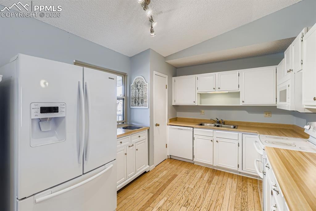 6040 Eagles Nest Court Colorado Springs CO 80918
