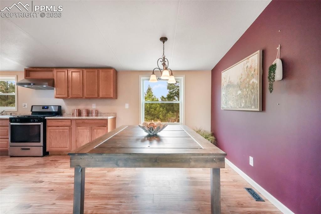 696 Calle De La Nieva Florissant CO 80816
