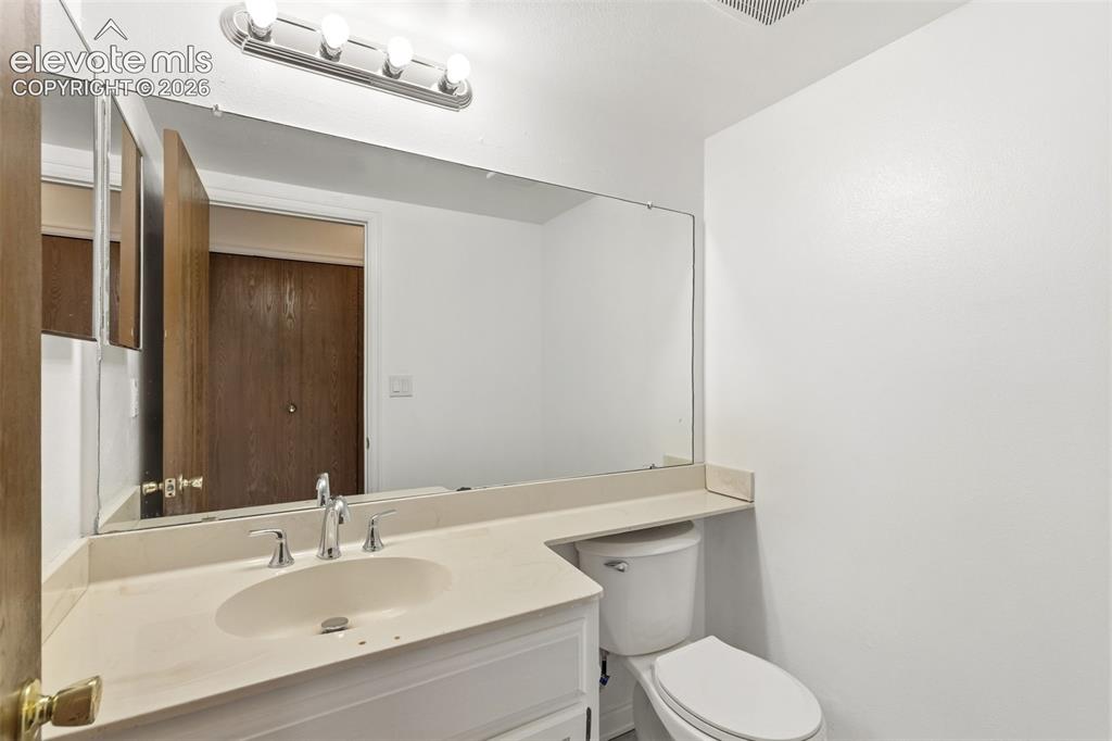 4376 Neal Court Colorado Springs CO 80916