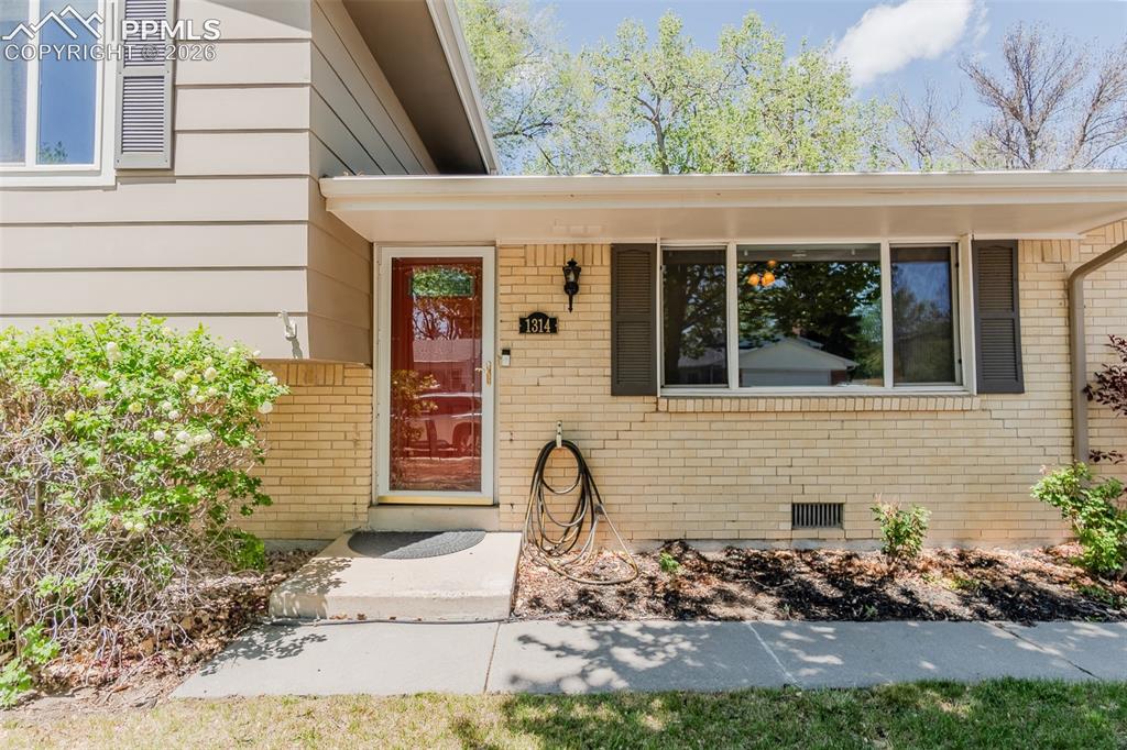 1314 Kern Street Colorado Springs CO 80915