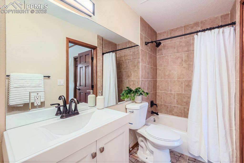 429 Evergreen Court Woodland Park CO 80863