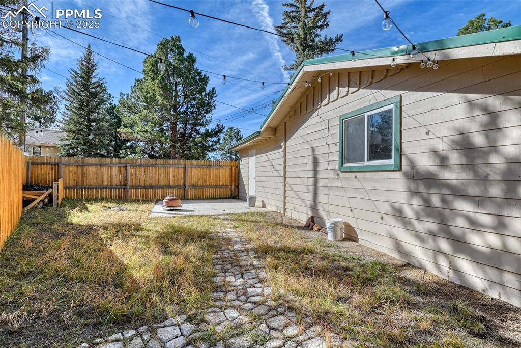281 Mesa Drive Florissant CO 80816