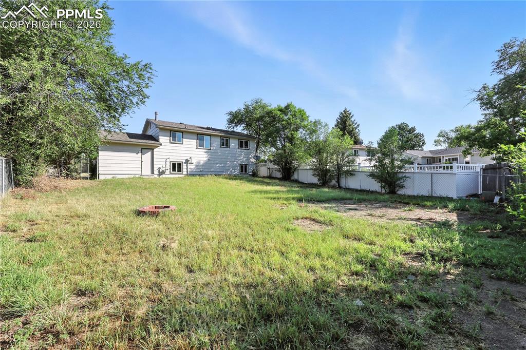 7033 Sequoyah Way Colorado Springs CO 80915
