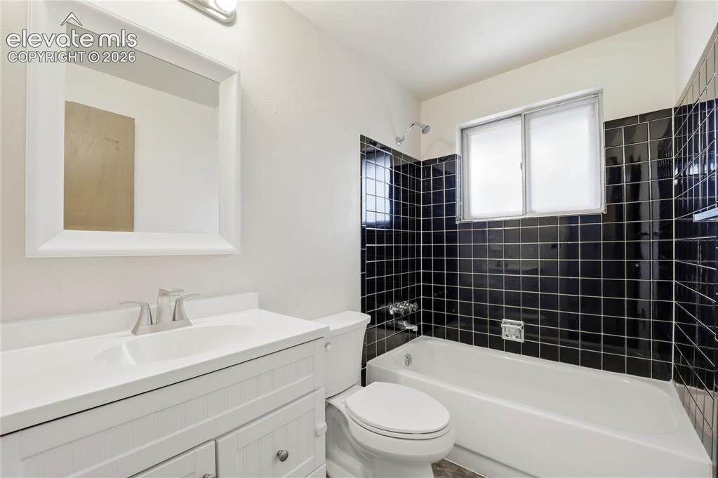 1406 Martin Drive Colorado Springs CO 80915