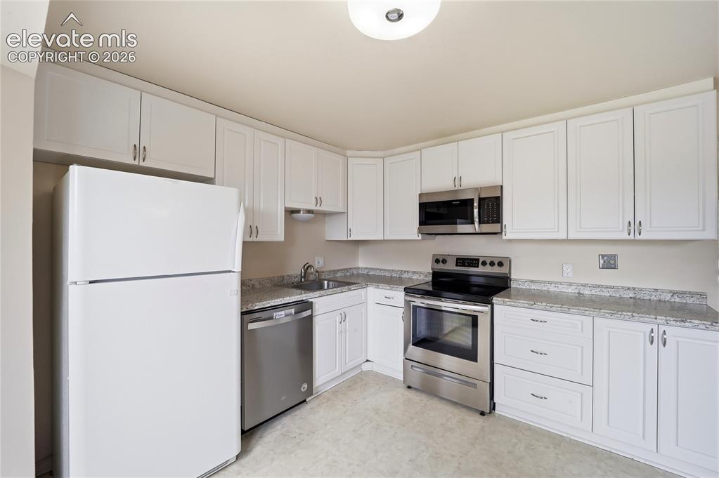 1406 Martin Drive Colorado Springs CO 80915