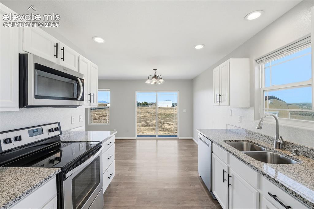 1169 E Canary Drive Pueblo CO 81007