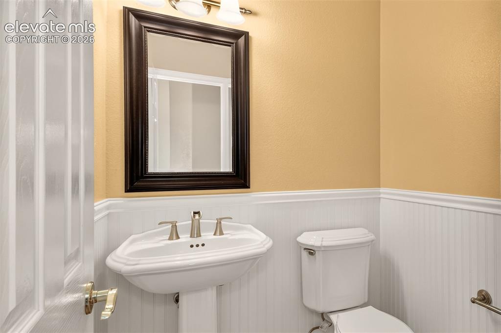 387 Fox Run Circle Colorado Springs CO 80921