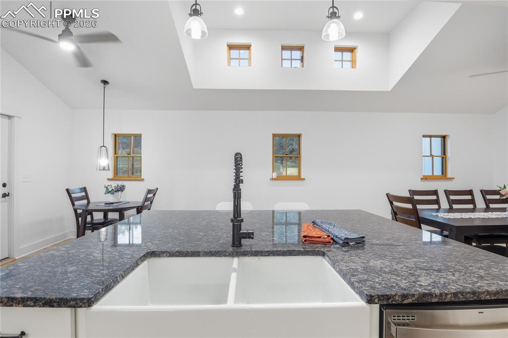 1636 Lakemoor Drive Florissant CO 80816
