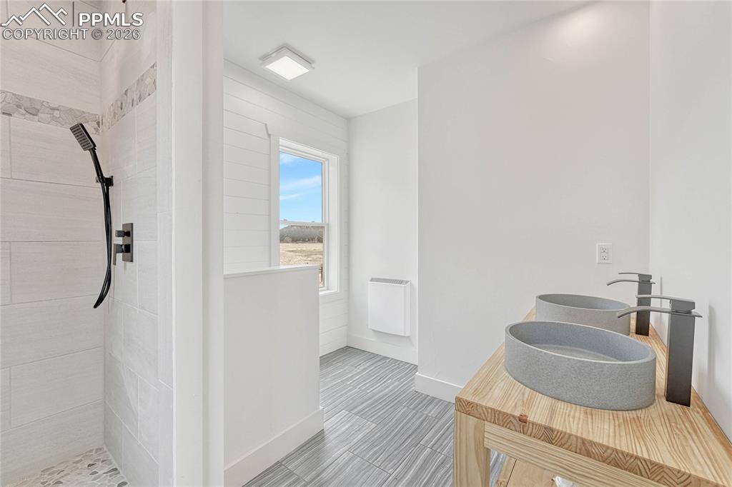 1636 Lakemoor Drive Florissant CO 80816
