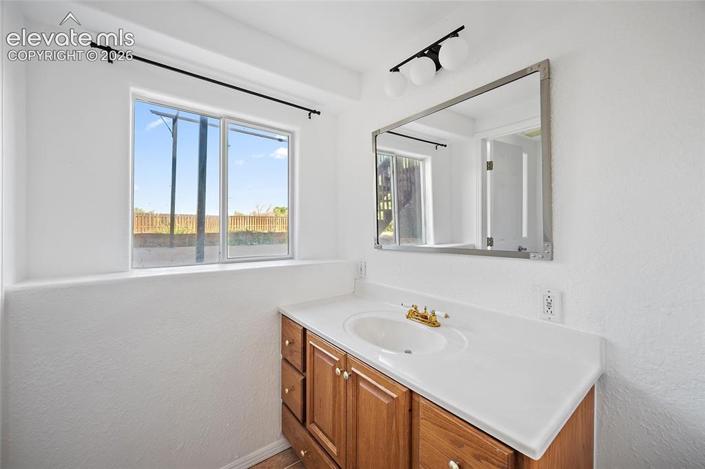 473 S Hook Court Pueblo CO 81007
