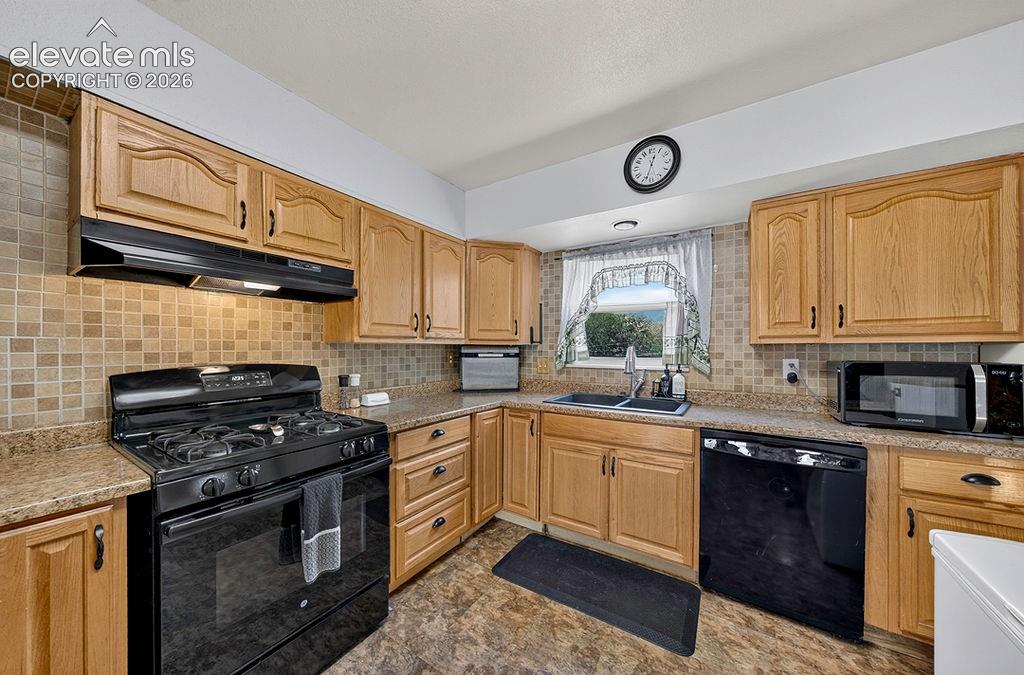 1372 Luna Drive Fountain CO 80817