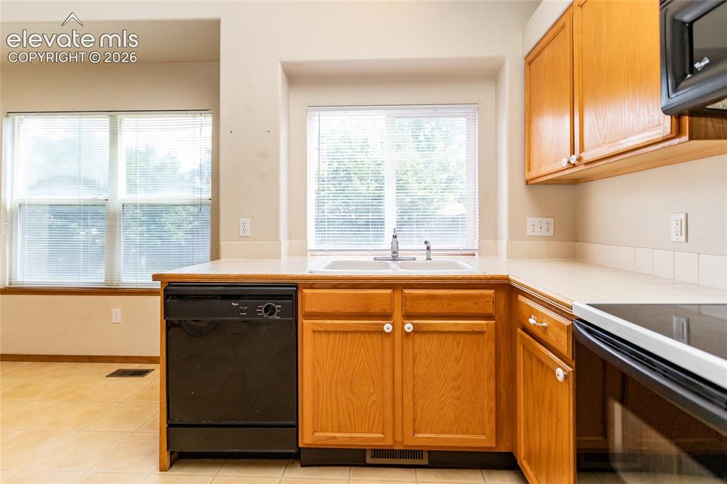 4319 Apache Plume Drive Colorado Springs CO 80920