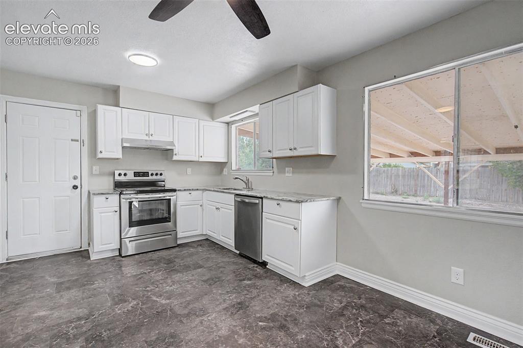2455 Payne Circle Colorado Springs CO 80916