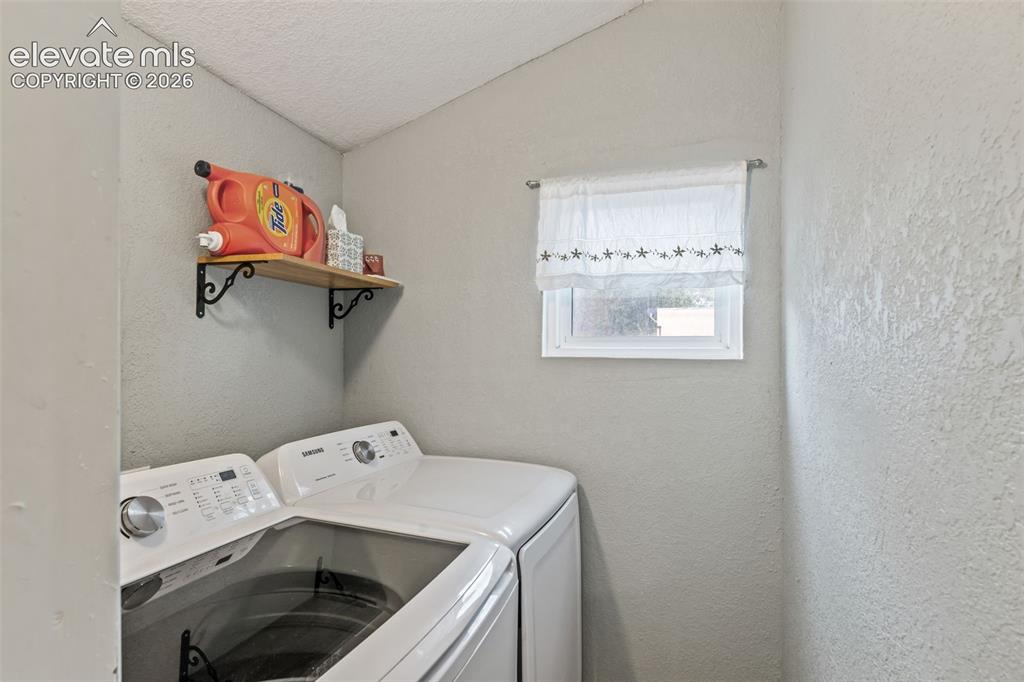1726 E Evans Avenue Pueblo CO 81004