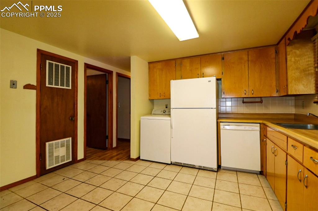 1206 Hartford Street Colorado Springs CO 80906