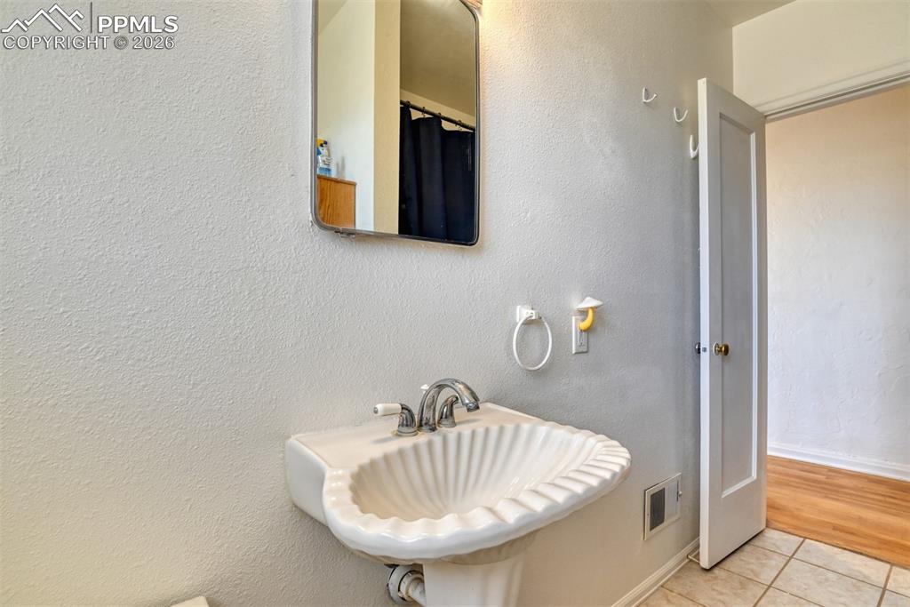 1290 B Street Penrose CO 81240