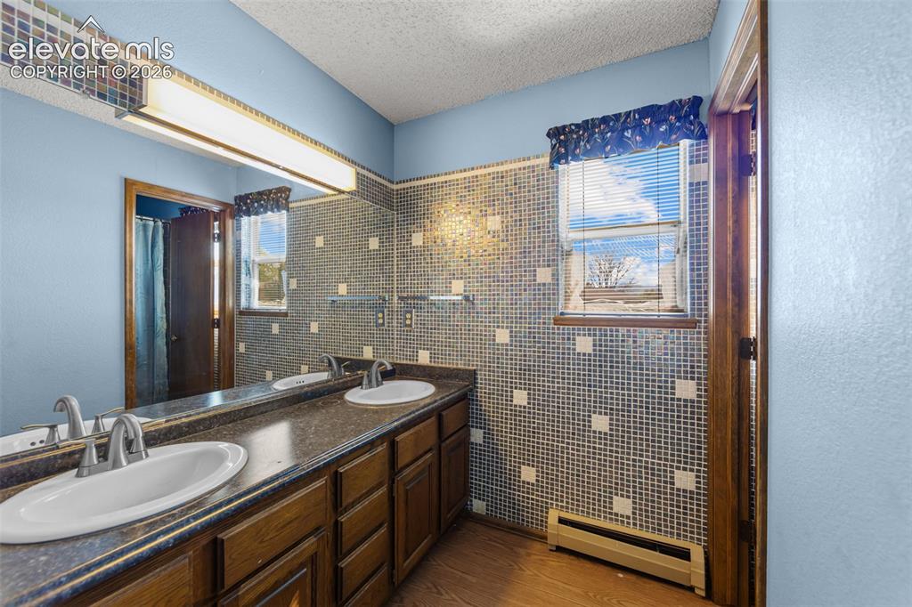 4180 Gleneagle Court Colorado Springs CO 80909