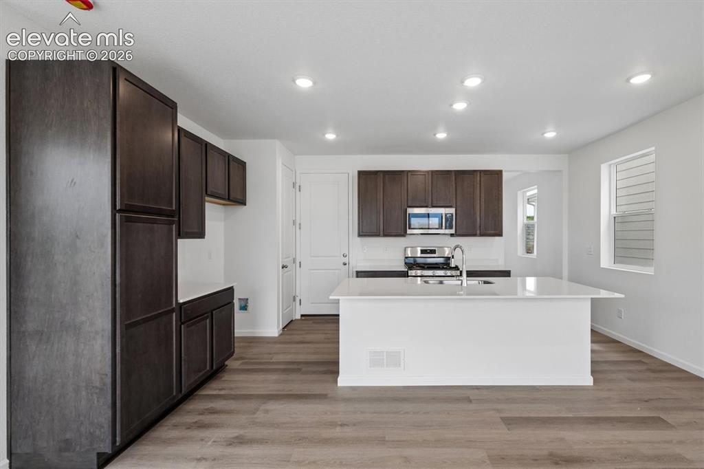 7472 Nova View Colorado Springs CO 80915
