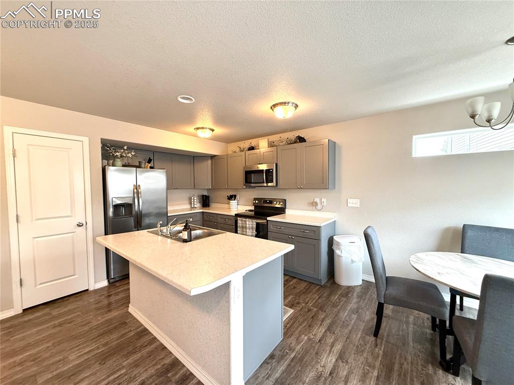 863 Endeavor Way Colorado Springs CO 80915