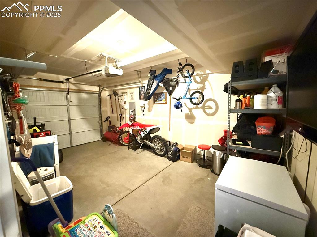 863 Endeavor Way Colorado Springs CO 80915